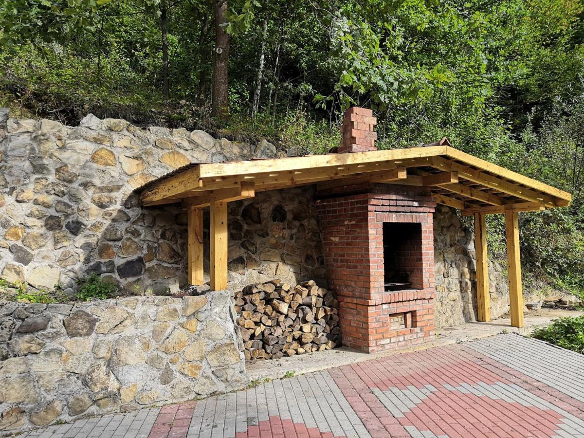 Zamek Ostrowski Villa Chojnik Exterior photo